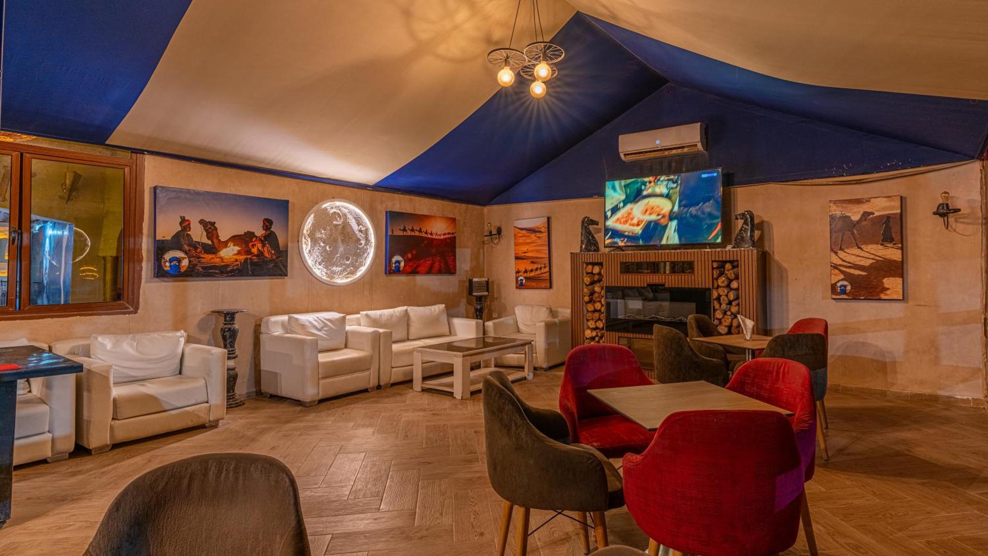 Kasbah Merzouga Bagian luar foto
