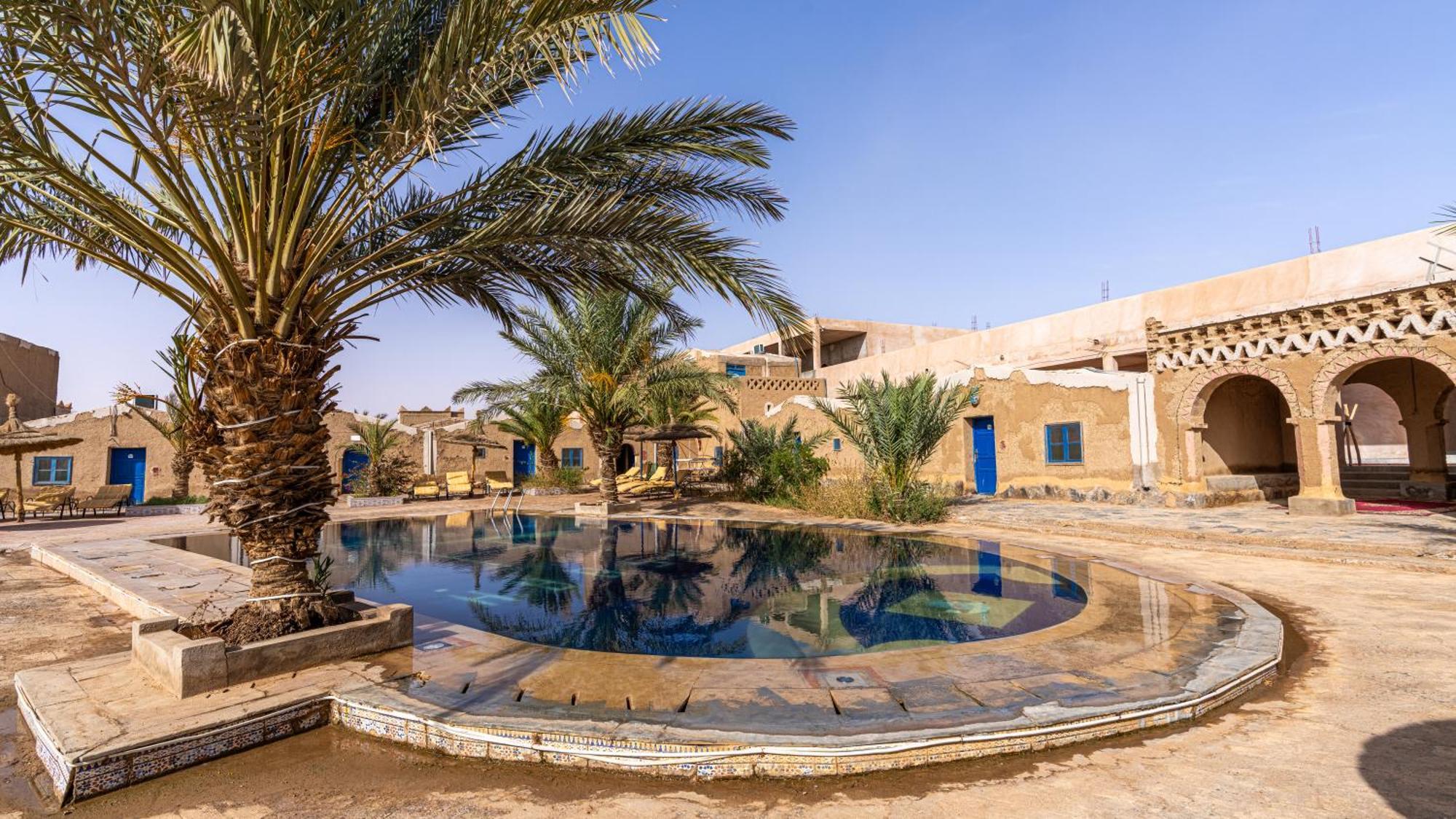 Kasbah Merzouga Bagian luar foto